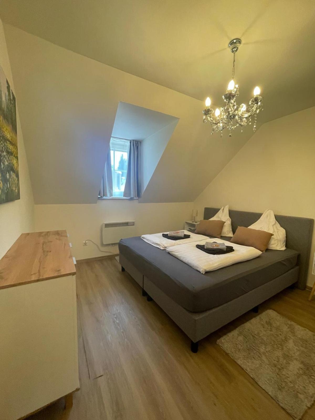 Bullsliving Seeapartment 4 Am Corso Velden am Woerthersee Exterior photo